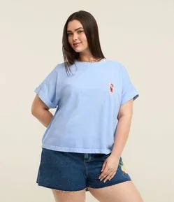 Blusa Boxy em Meia Malha com Bordado Tucano