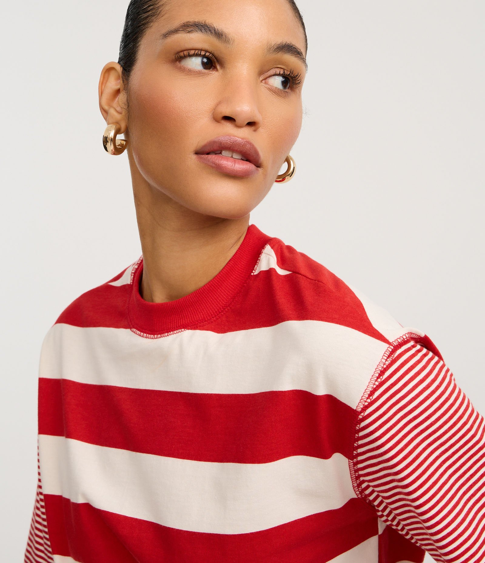 Camiseta T-Shirt Listrada em Algodão com Costura Aparente Vermelho/Branco 3
