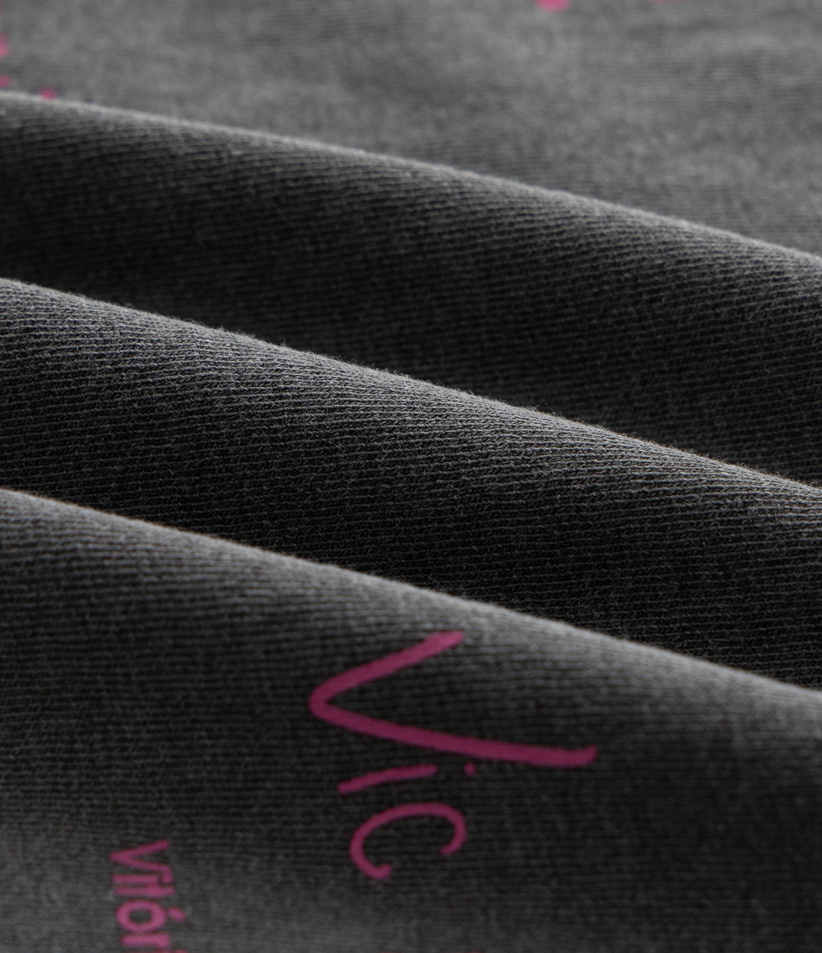 Camiseta Alongada em Algodão Tyle Has No Size Curve & Plus Size Preto 6