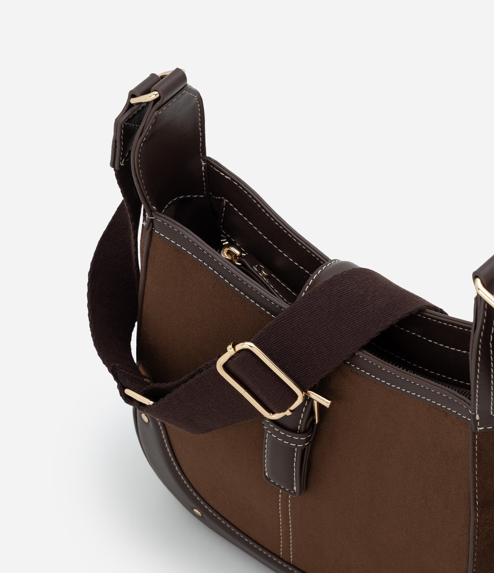 Bolsa Postman Média em Suede com Metais Light Gold Marrom 7