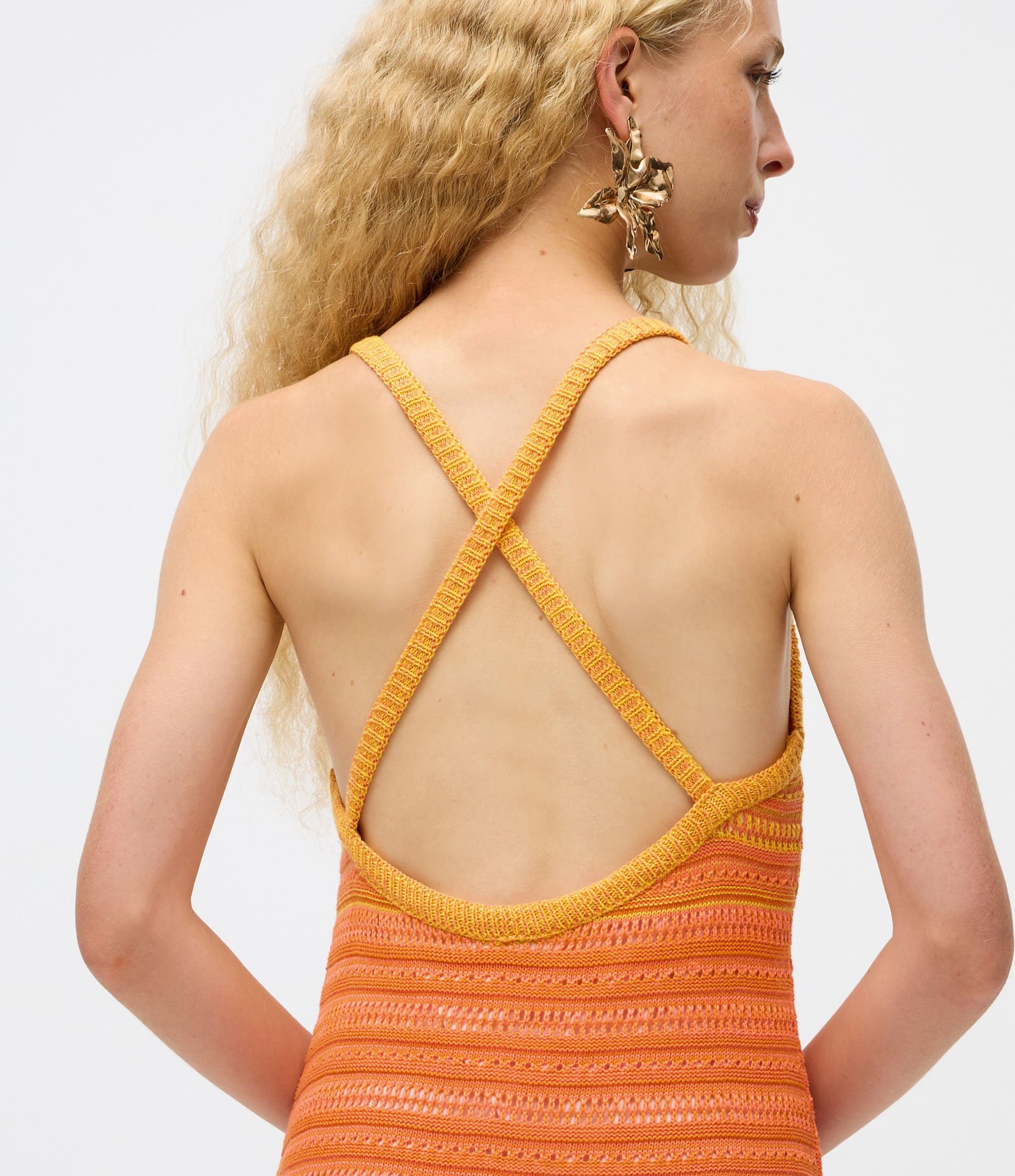 Vestido Longo em Tricô Degrade com Alças Cruzadas Laranja 4