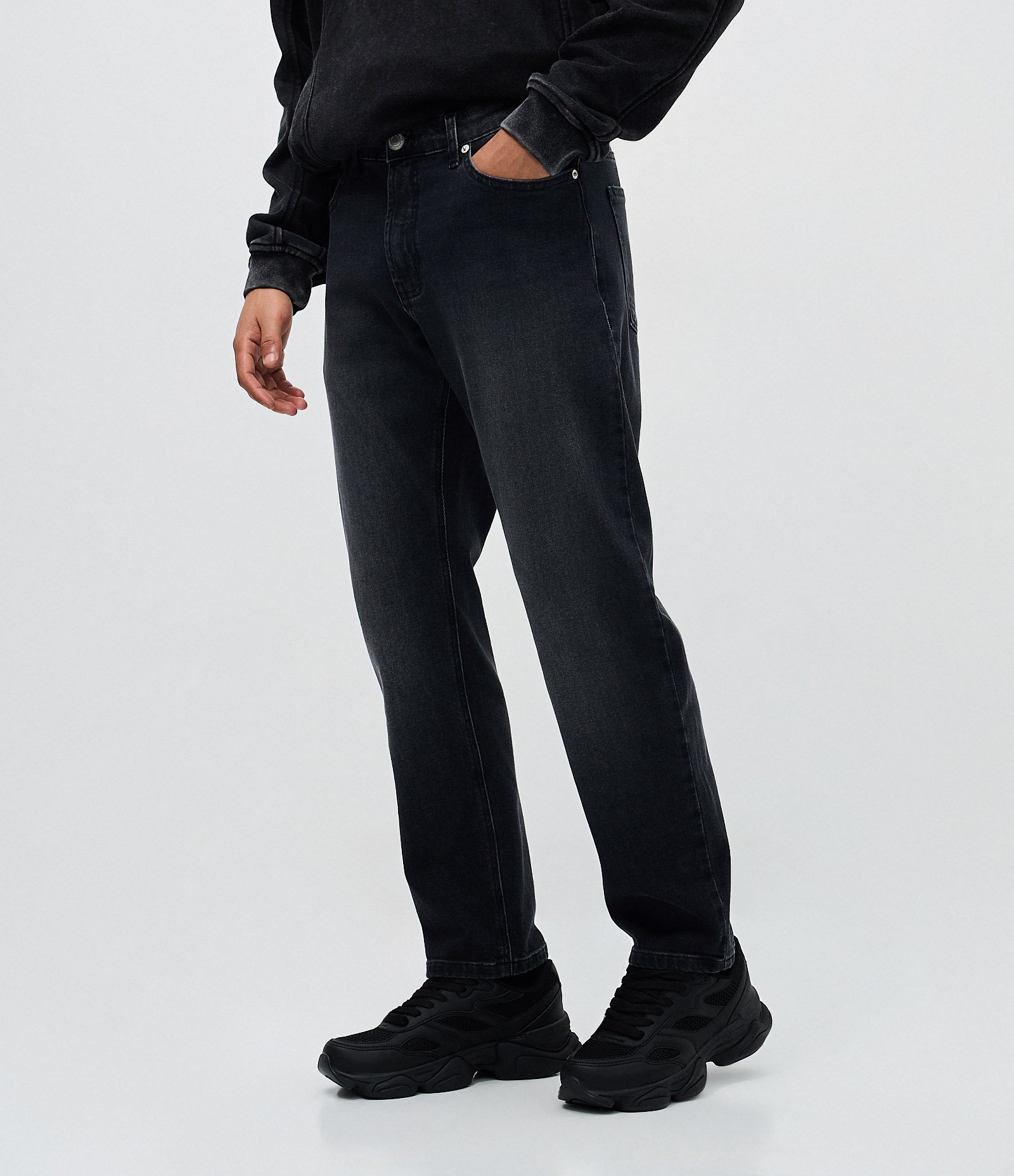 Calça Slim Cropped em Jeans com Efeito Estonado Preto 2