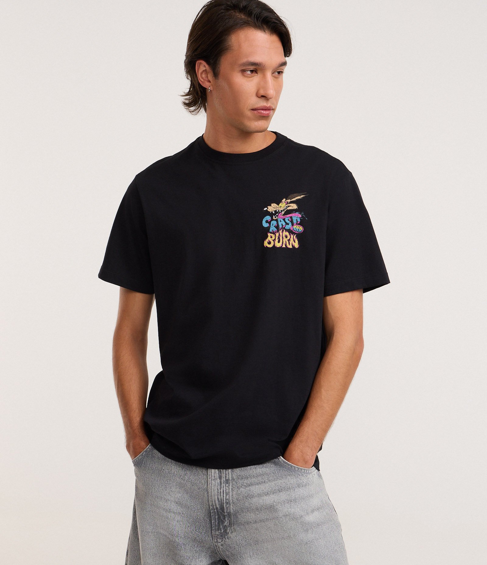 Camiseta Comfort  em Algodão com Estampa Coiote Crash And Burn Preto 3