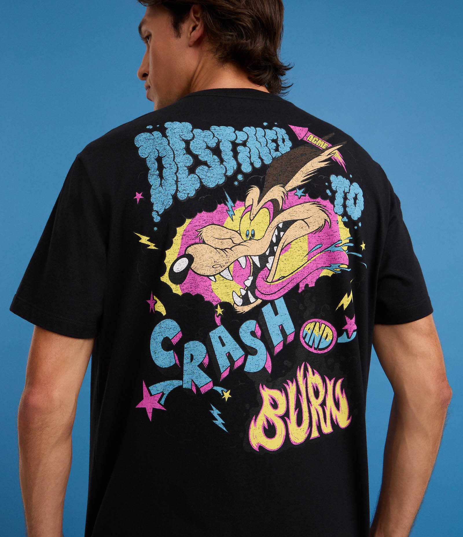 Camiseta Comfort  em Algodão com Estampa Coiote Crash And Burn Preto 1