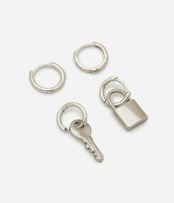 Kit 02 Pares de Brincos Argola com Pingentes Chave e Cadeado em Metal