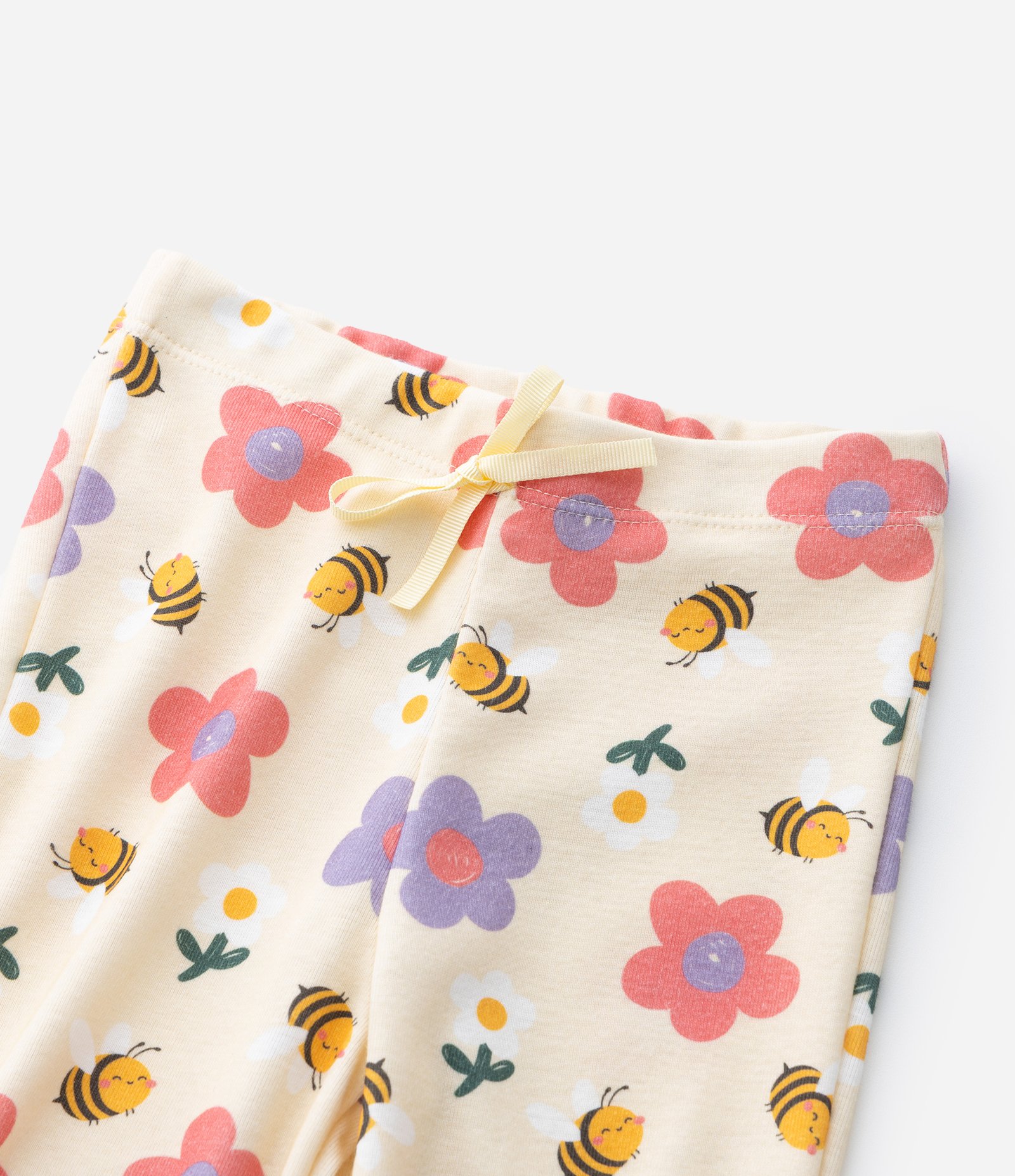 Pijama Infantil com Estampa de Abelhas e Flores – Tam 1 a 6 Anos Amarelo Claro 6