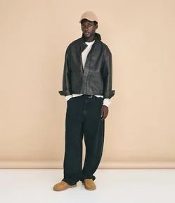 Calça Reta em Jeans Estonado