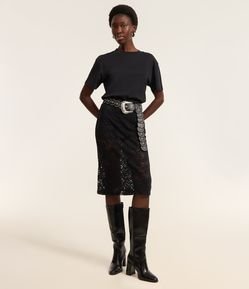 Saia Lápis Midi em Renda Floral com Forro