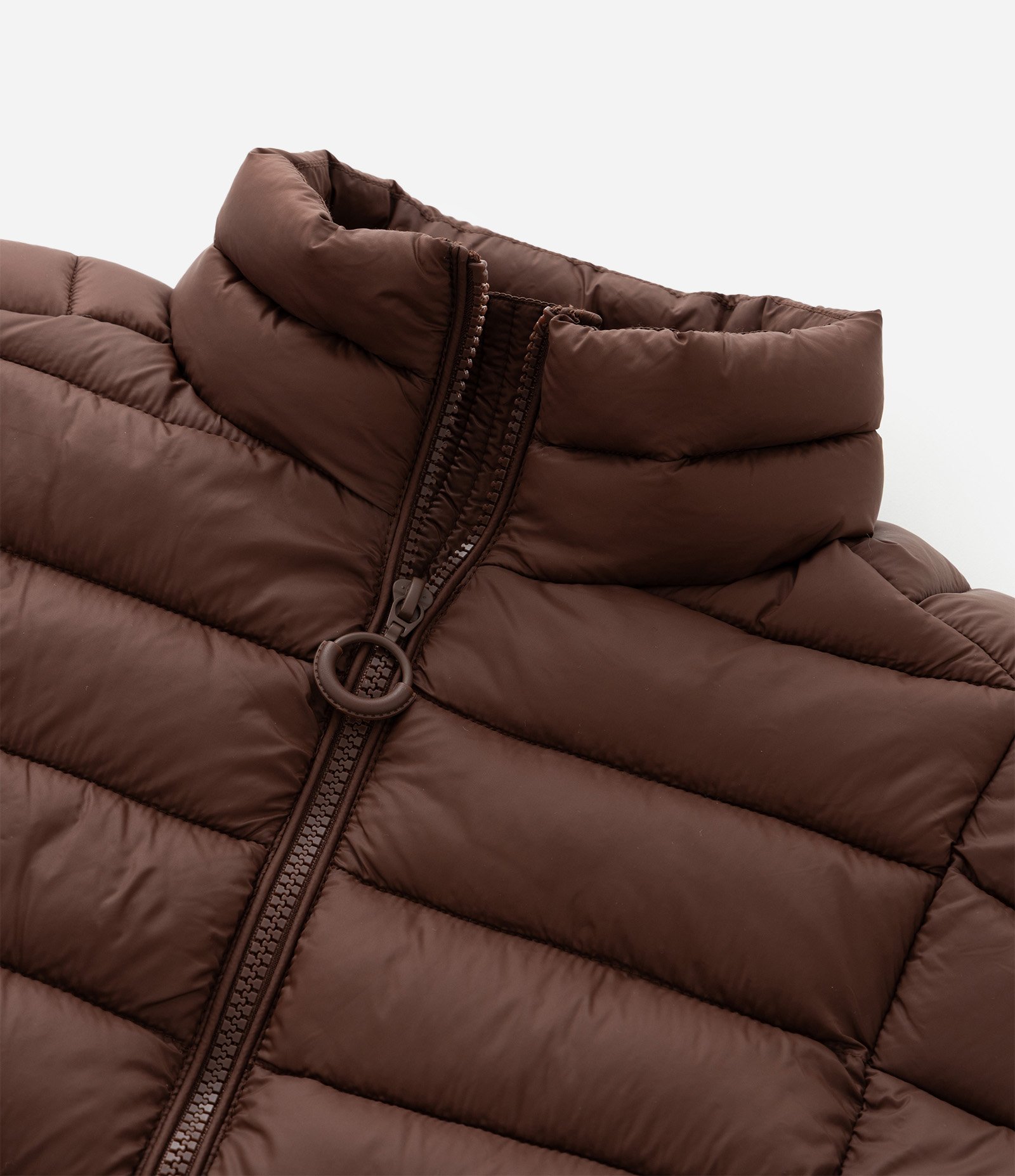 Jaqueta Puffer Ultralight Alongada em Poliamida Curve & Plus Size Marrom 9