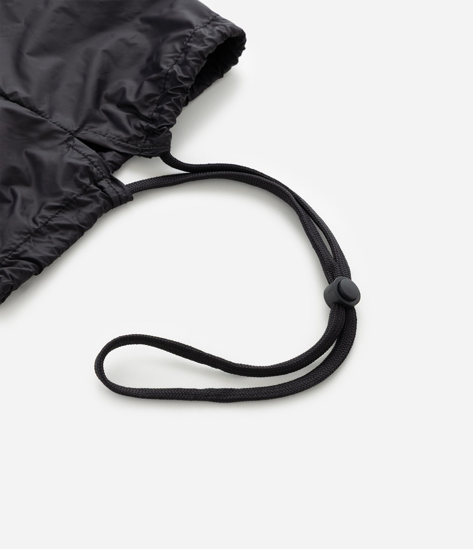 Jaqueta Puffer Ultralight Alongada em Poliamida Curve & Plus Size Preto 3