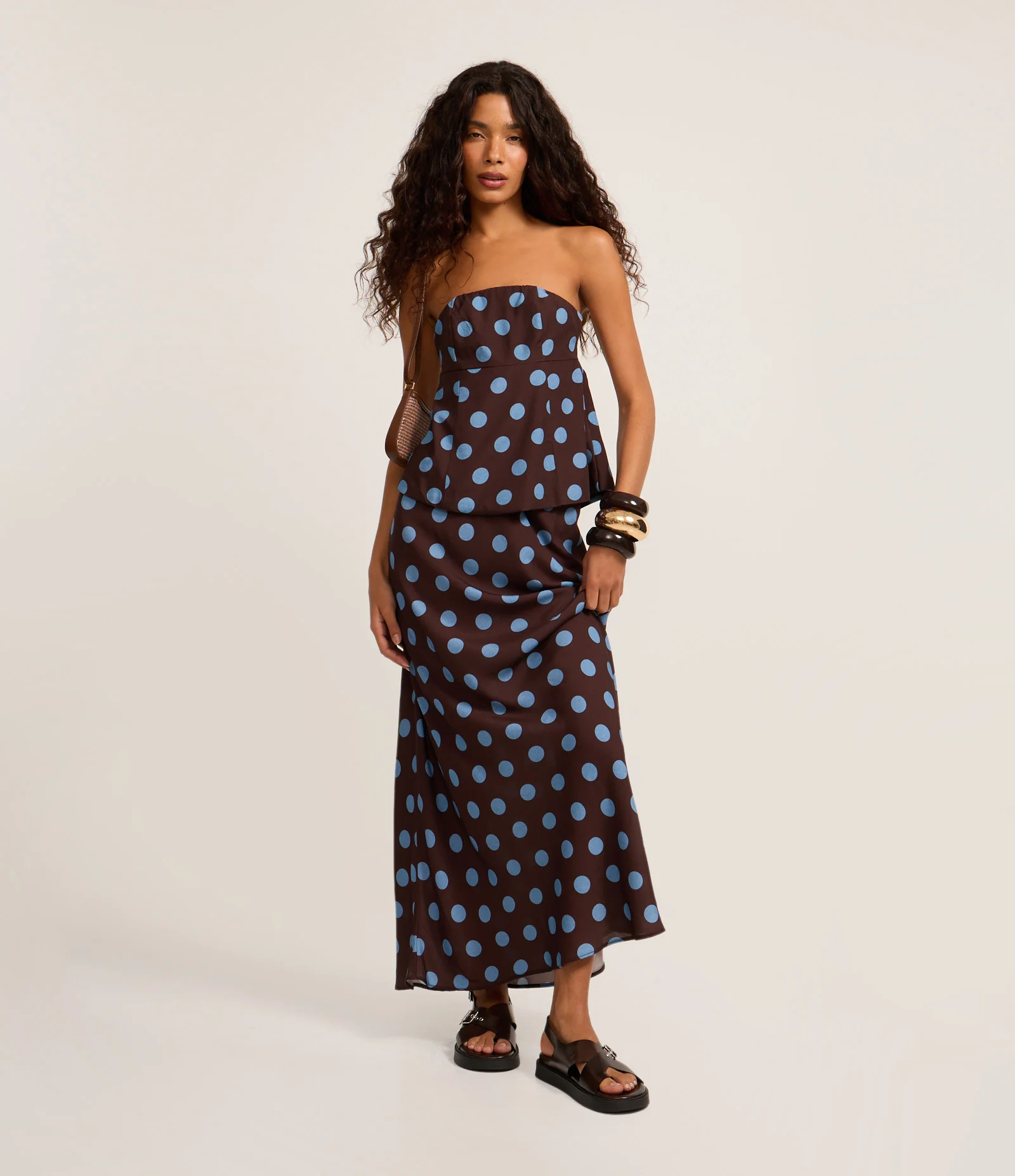 Saia Long Midi em Viscose com Estampa Poá Preto 1