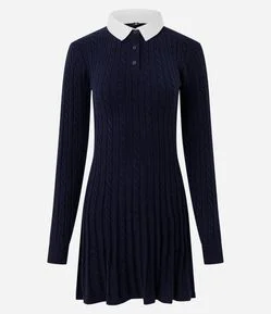 Vestido Manga Longa em Tricô com Textura e Gola Polo