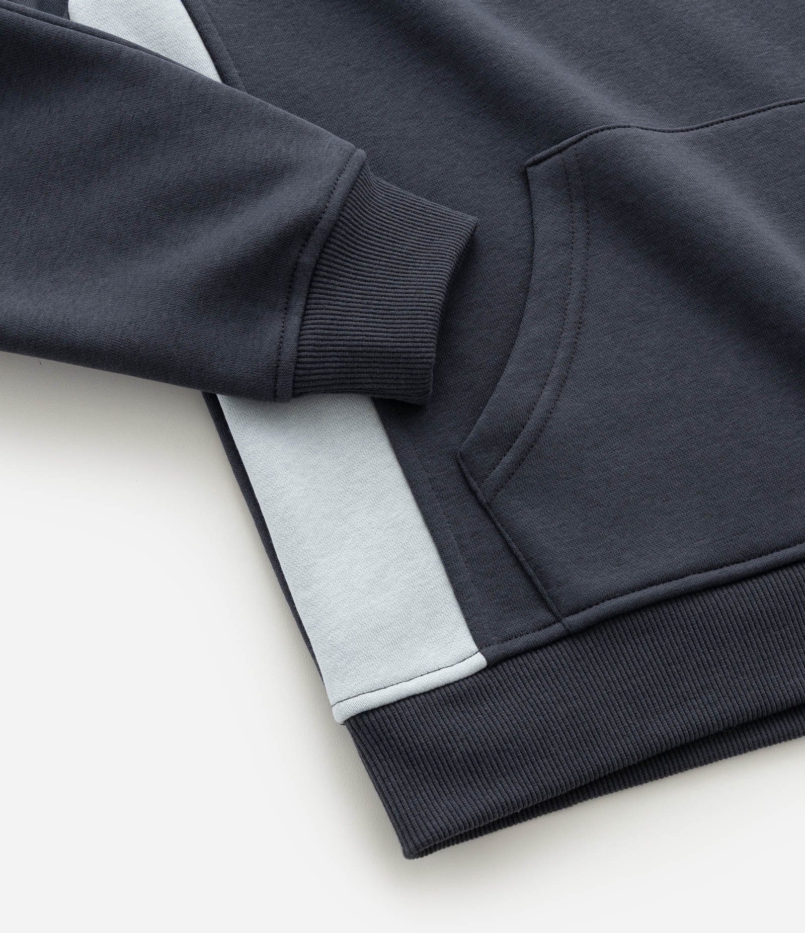 Casaco Infantil com Capuz e Recortes – Tam 5 a 14 Anos Cinza Grafite 4