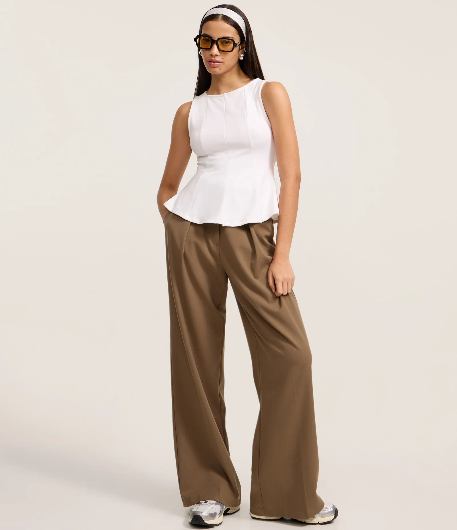 Blusa Peplum Alongada em Ponto Roma com Alça Larga Branco 2