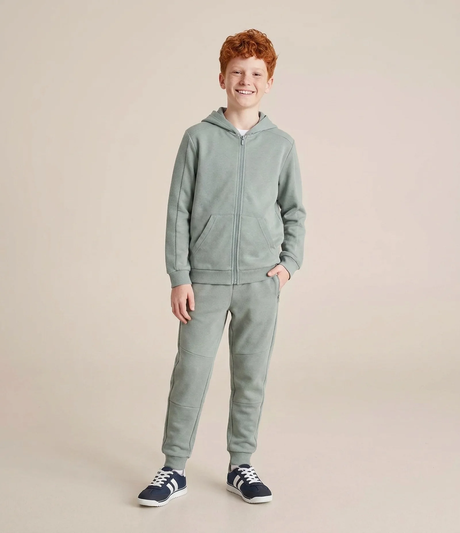 Calça Infantil em Moletom Felpado com Bolsos Zíper – Tam 5 a 14 Anos Verde Acinzentado 1
