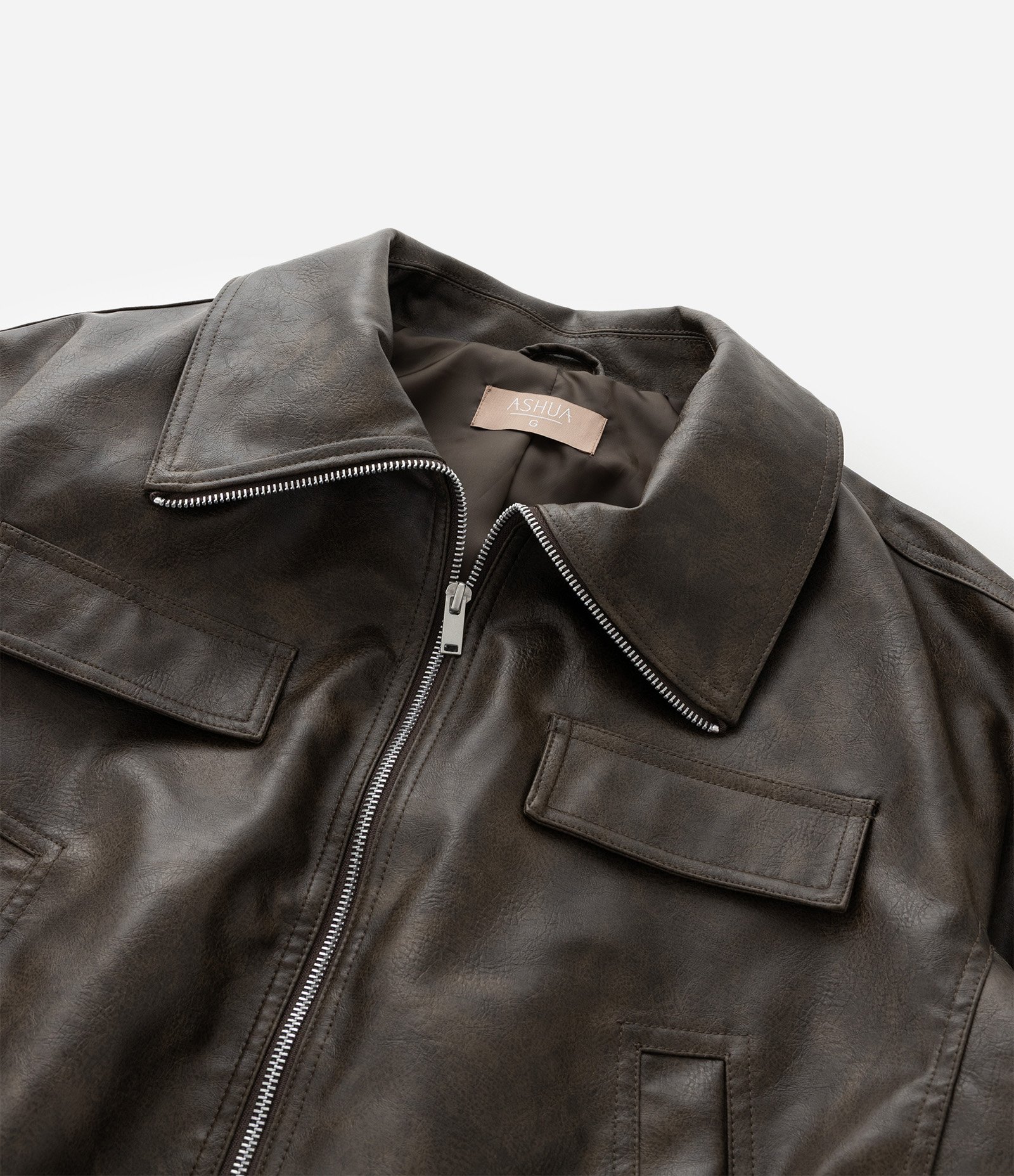 Jaqueta Bomber com Efeito Manchado Bolsos Curve e Plus Size Marrom 4