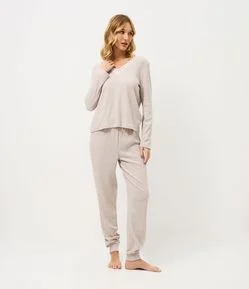 Pijama Longo Com Detalhes em Renda