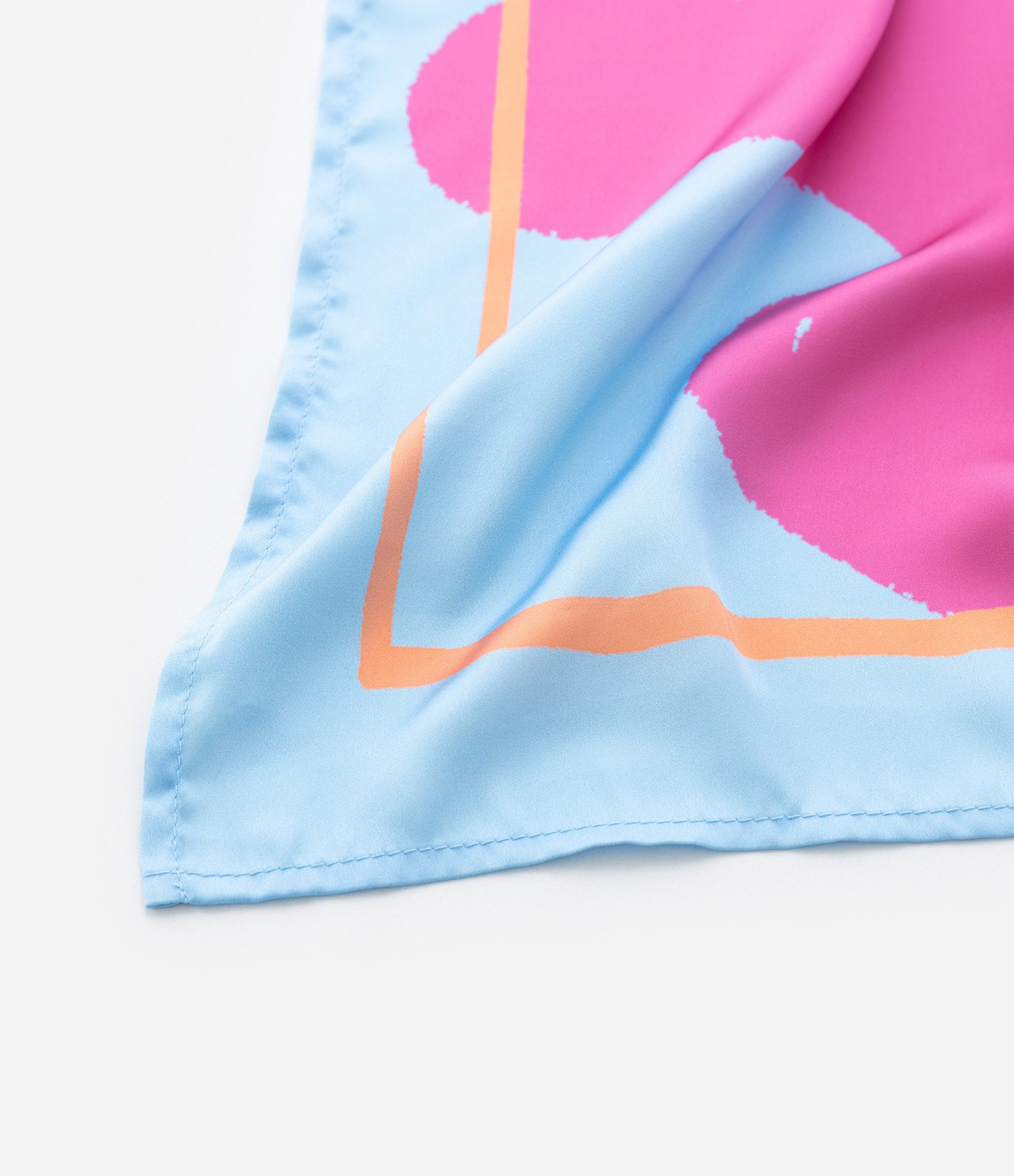 Lenço em Cetim com Estampa Fresh Coral Azul 3