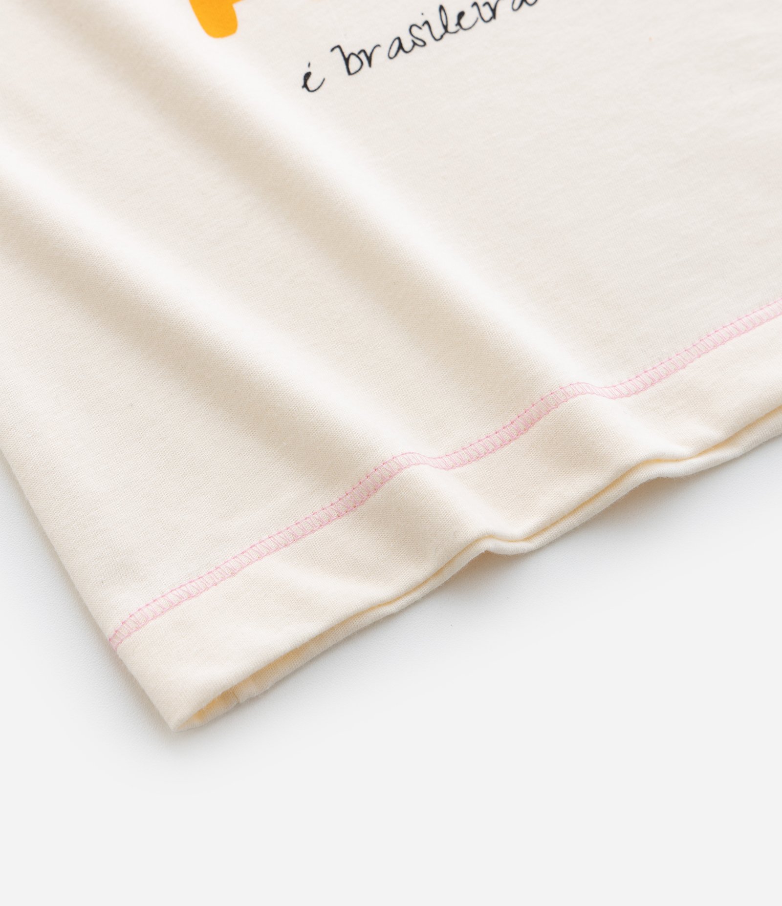 Camiseta Infantil Alongada com Estampa Ícones – Tam 5 A 14 Anos Off White 3