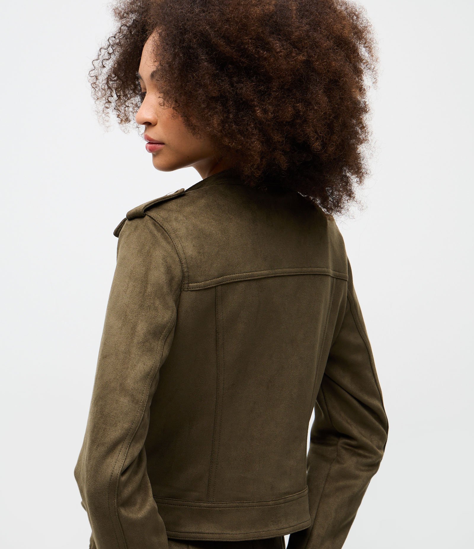 Jaqueta Biker em Suede com Zíper Verde 4