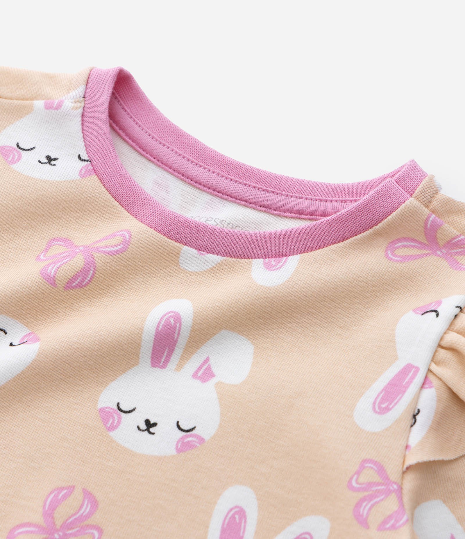 Pijama Infantil com Estampa Coelhos e Babados – Tam 1 a 6 Anos Bege 7