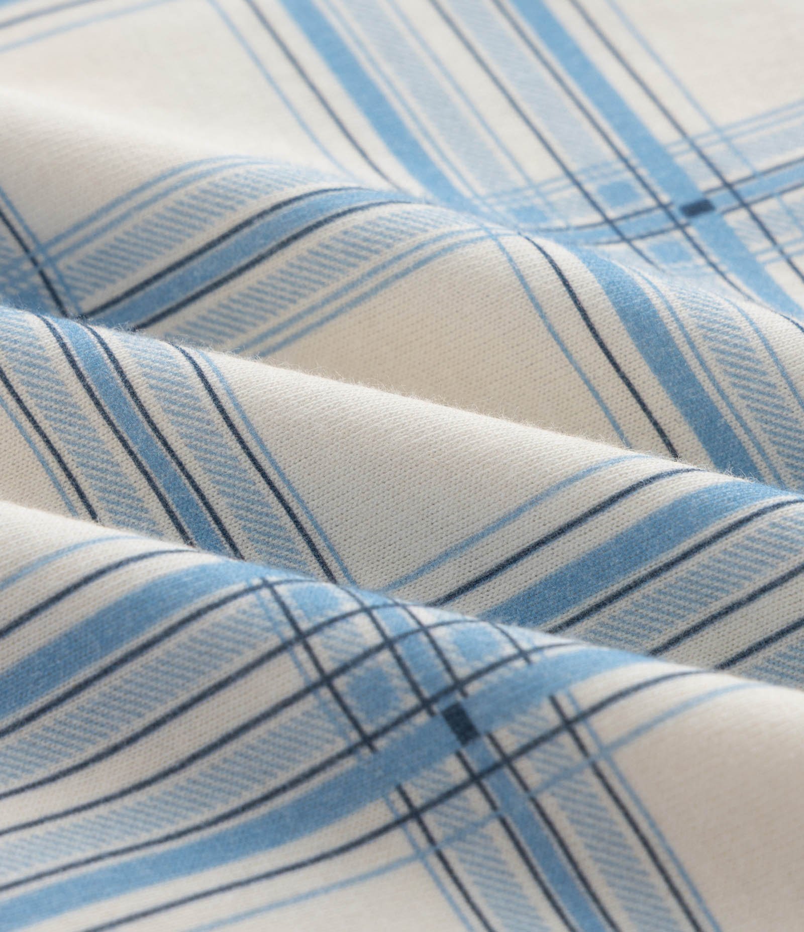 Pijama Infantil Longo em Meia Malha com Estampa Xadrez e Lettering – Tam 7 a 16 Anos Off White/Azul 7