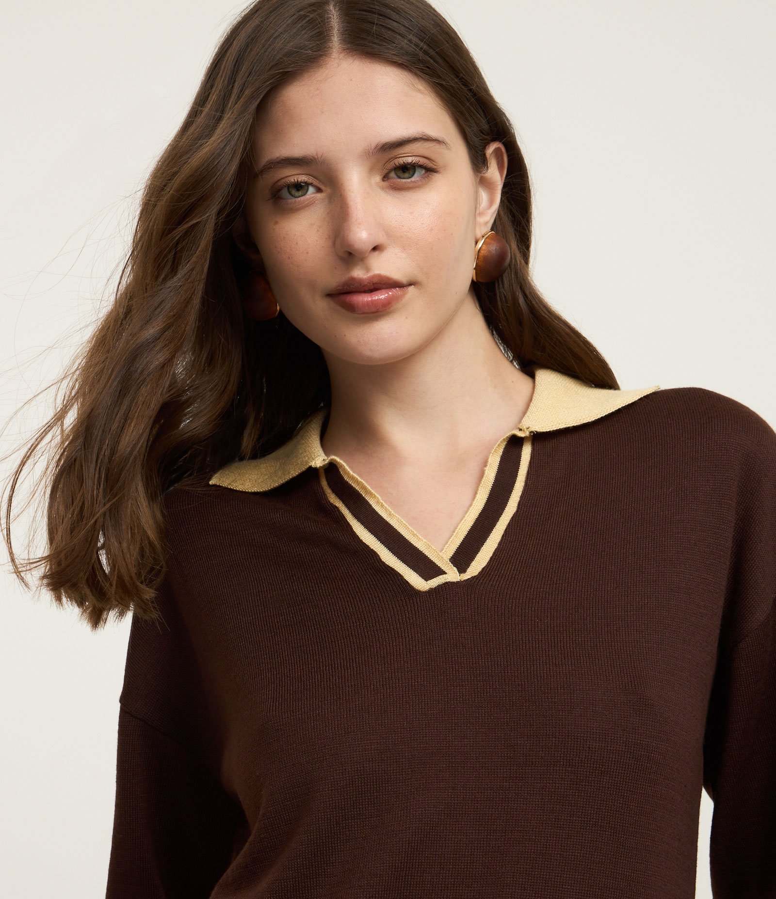 Blusa Polo Oversized em Tricô com Detalhes de Listras Marrom 3