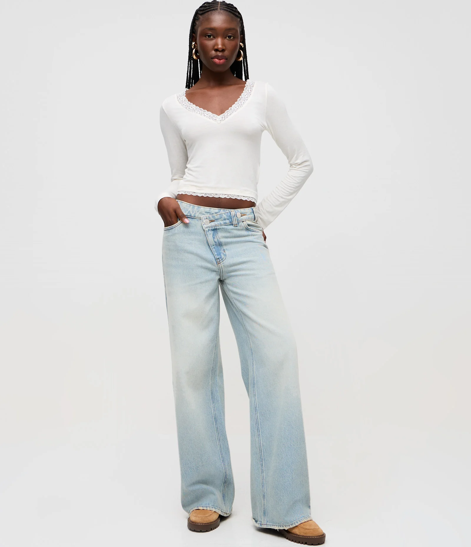 Blusa Manga Longa em Malha Texturizada com Renda Aplicada Branco 2