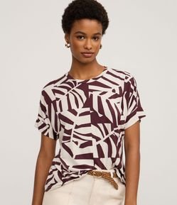 Blusa em Viscolycra com Mangas e Estampa de Folhagens