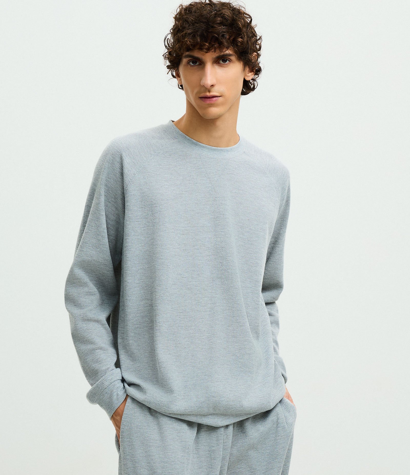 Pijama Longo com Textura Waffle Cinza 3