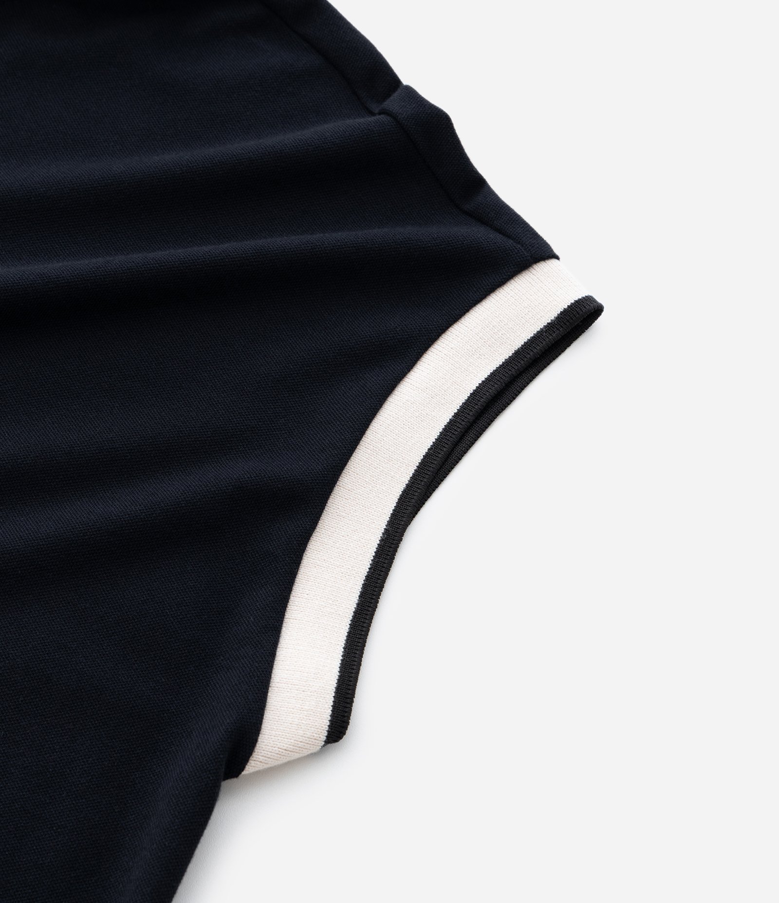 Blusa Boxy em Malha Piquet com Gola Polo Curve & Plus Size Preto 4