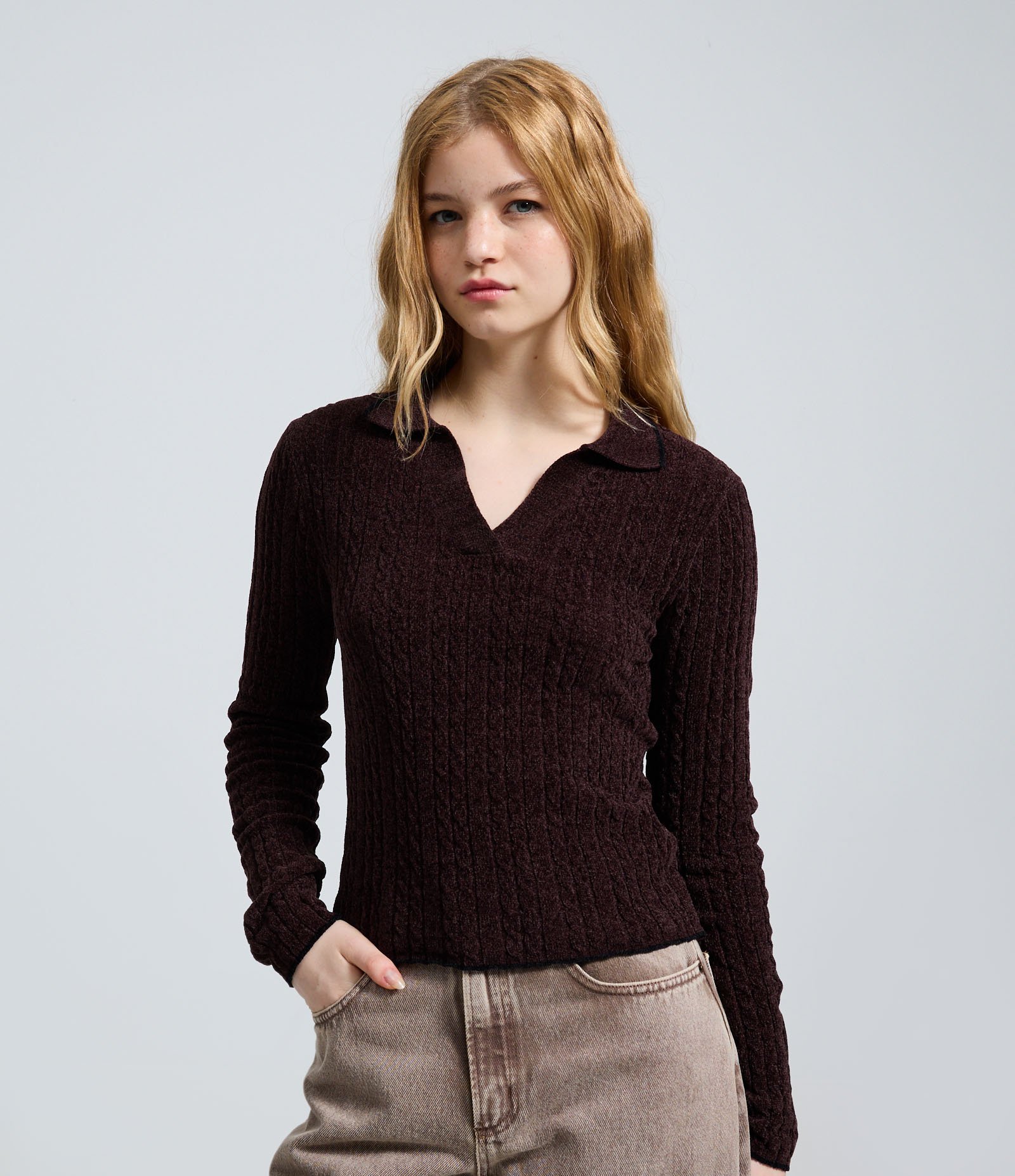 Blusa Texturizada em Tricô Com Gola Polo Preto 1