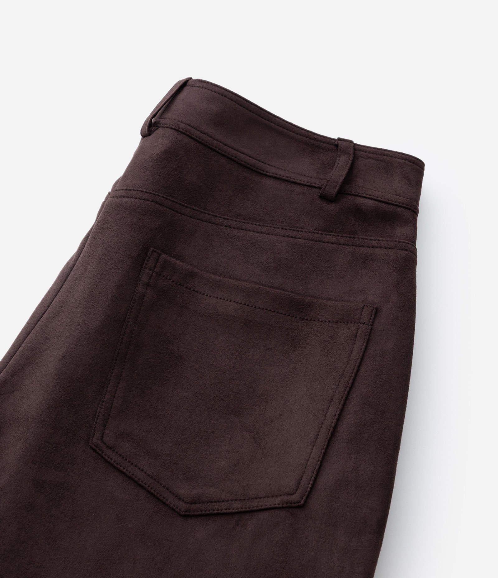 Calça Reta em Suede com 5 Bolsos Curve & Plus Size Marrom 4