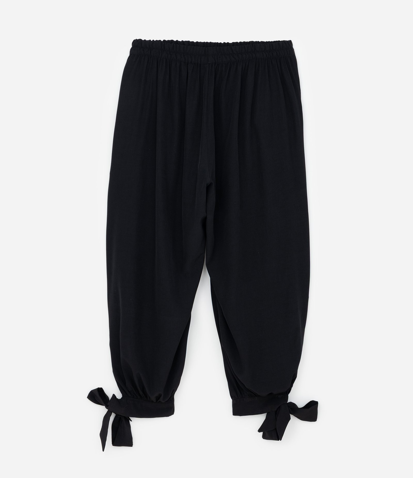 Calça Ballom em Cetim com Laço na Barra Curve & Plus Size Preto 6