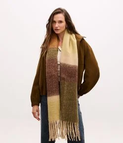 Cachecol em Flanela com Franjas e Bloco de Cor