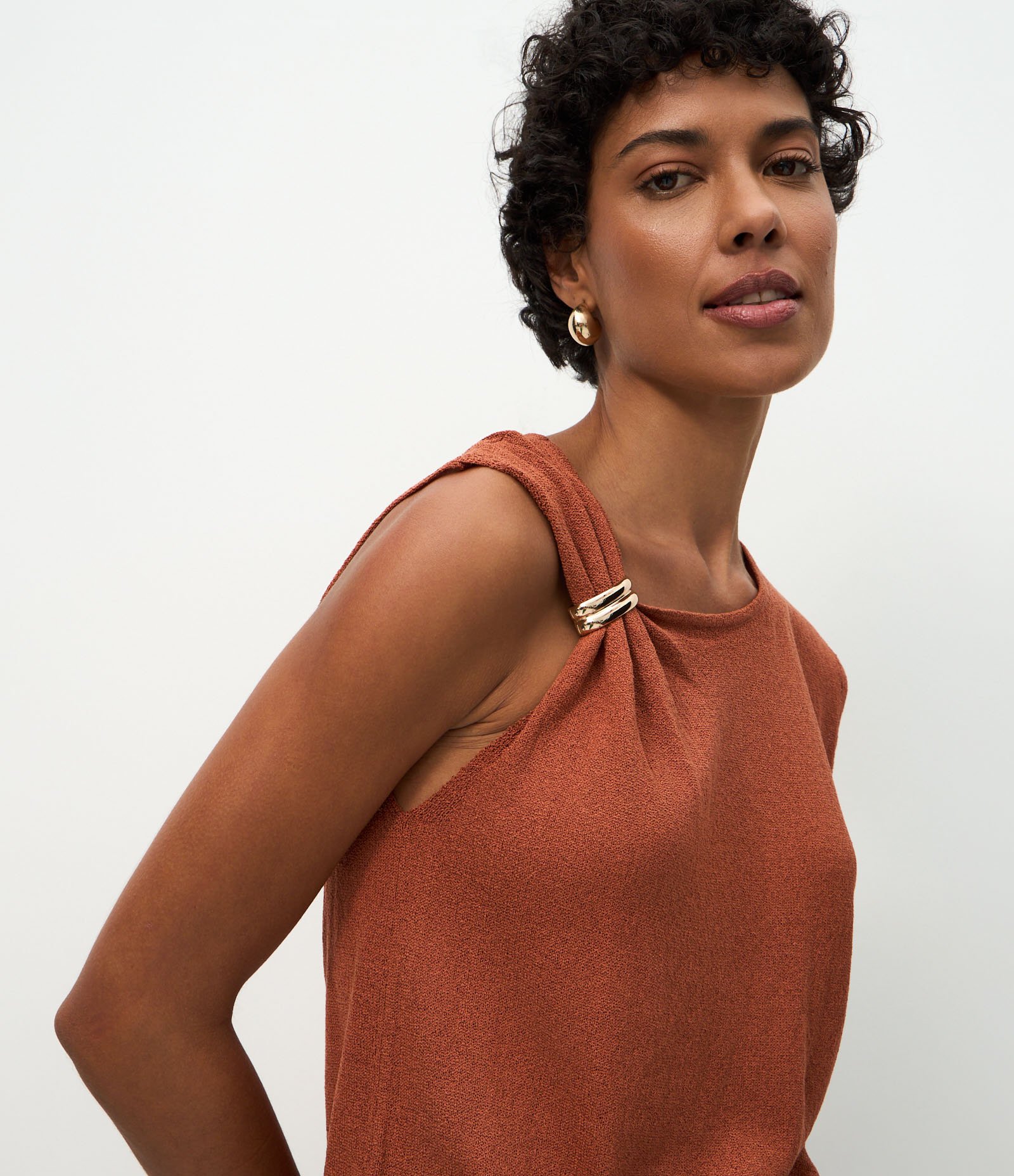 Blusa em Tricô com Detalhe na Gola Terracota 3