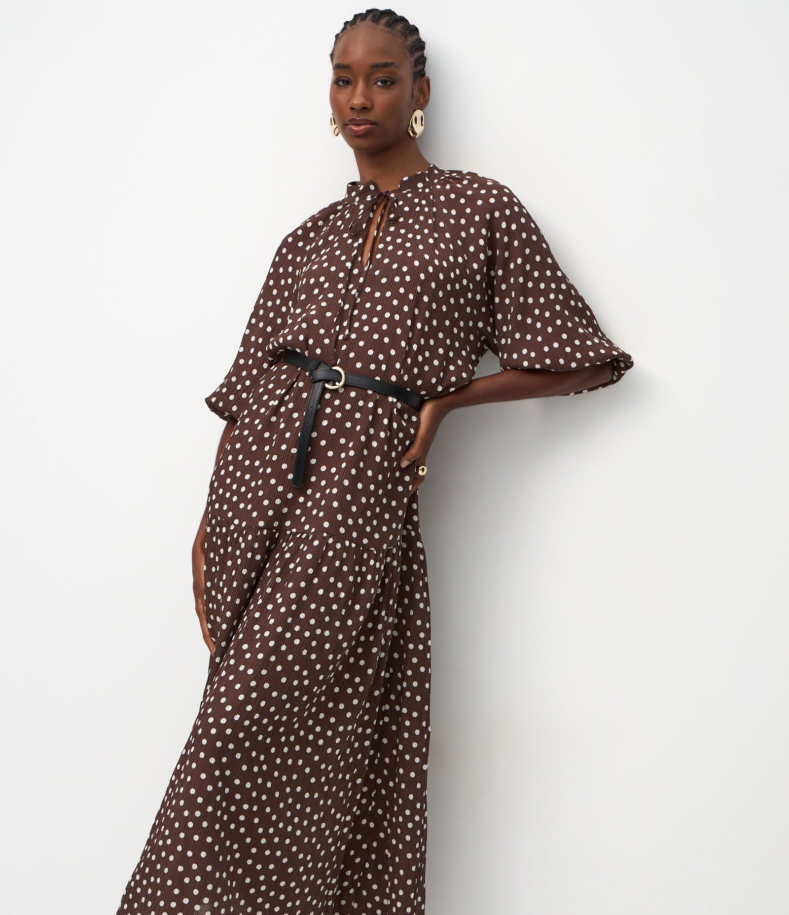 Vestido Midi Manga Longa com Estampa Poa Marrom 2