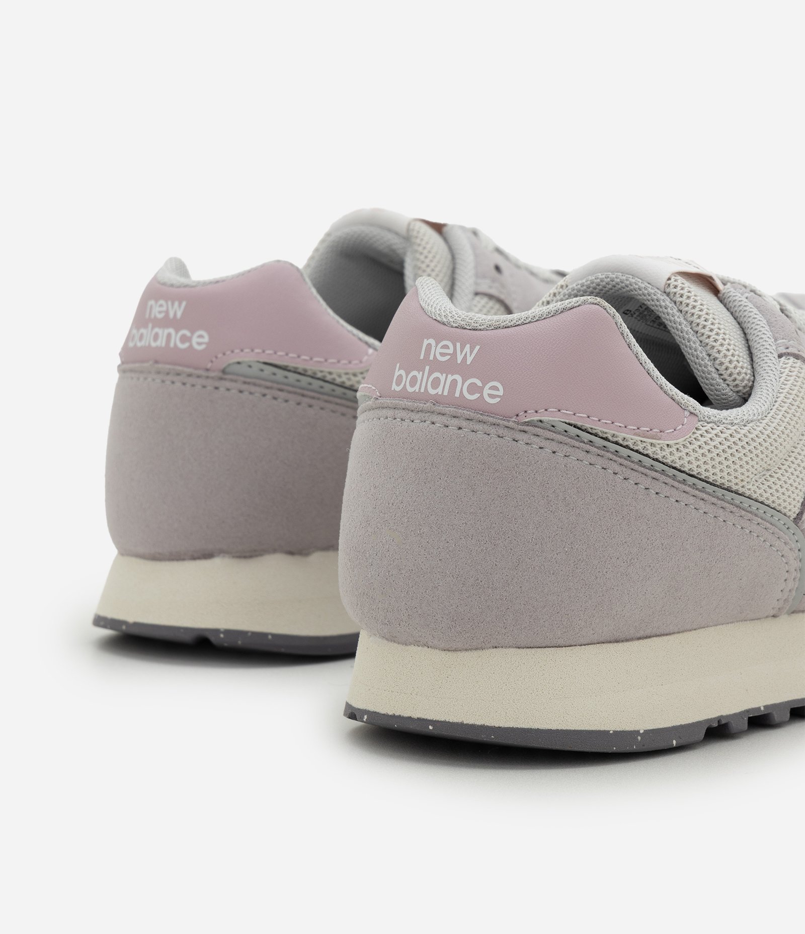 Tênis Jogging Retrô 373V2 em Couro New Balance Cinza 6