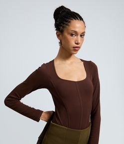Body em Poliamida Seamless e Decote Quadrado