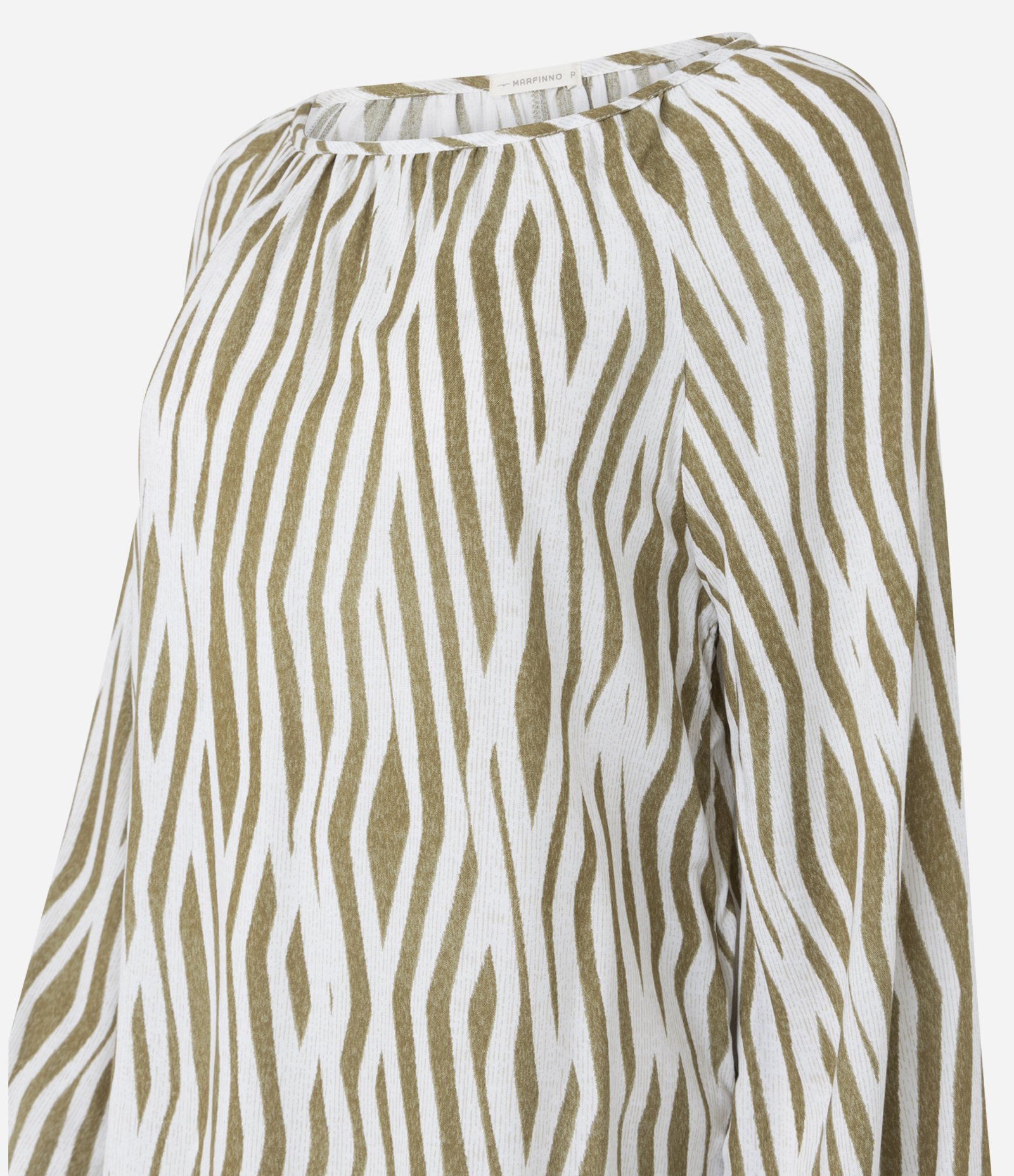 Blusa em Viscose Animal Print com Manga Bufante Verde 2