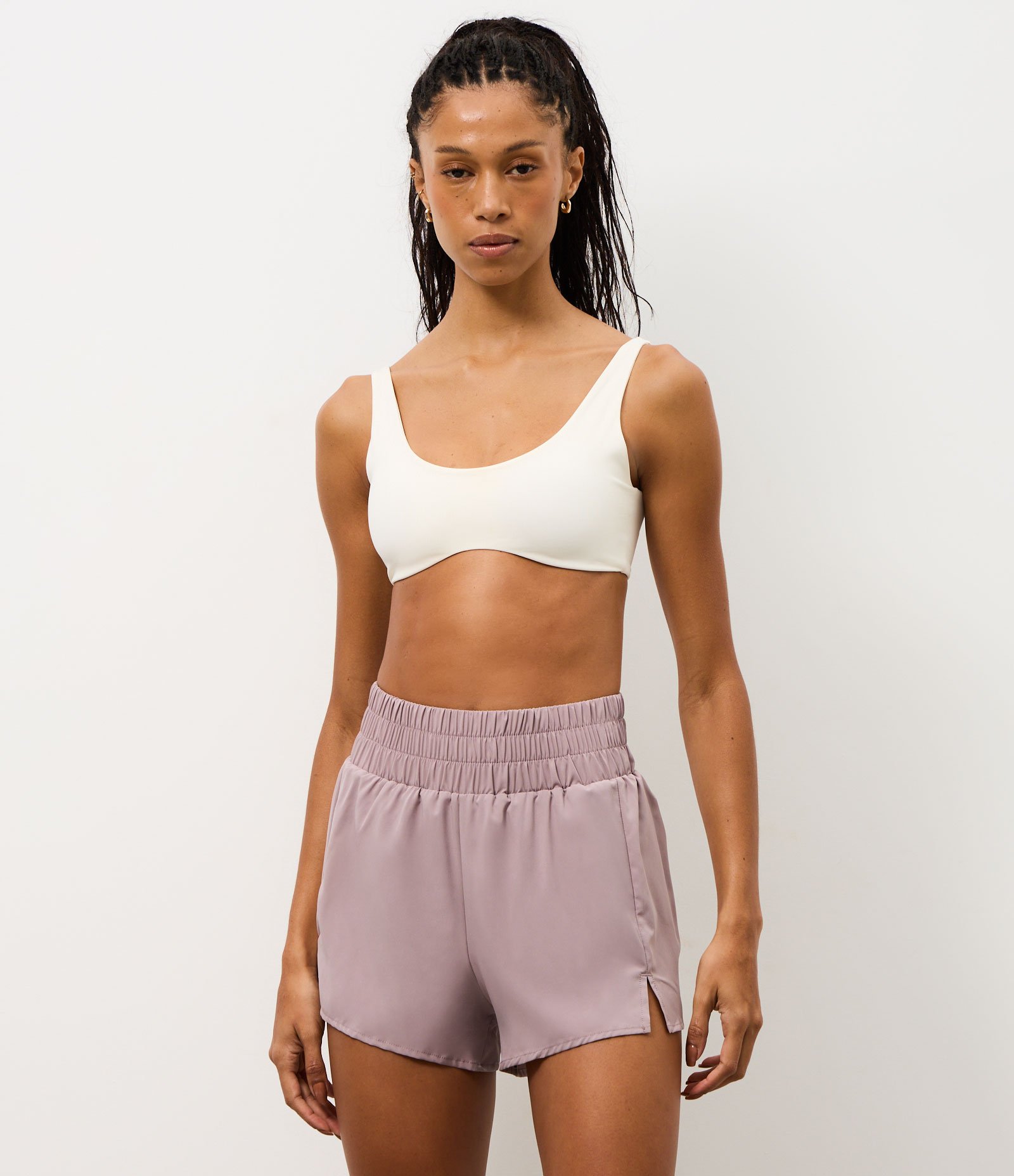 Bermuda Esportiva Sem Costura com Calcinha Interna e Textura Lisa Roxo 2