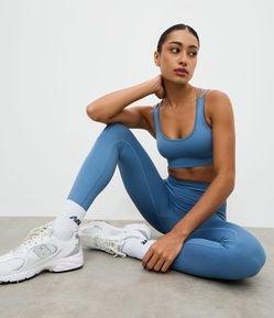 Calça Legging Esportiva em Poliamida Seamless