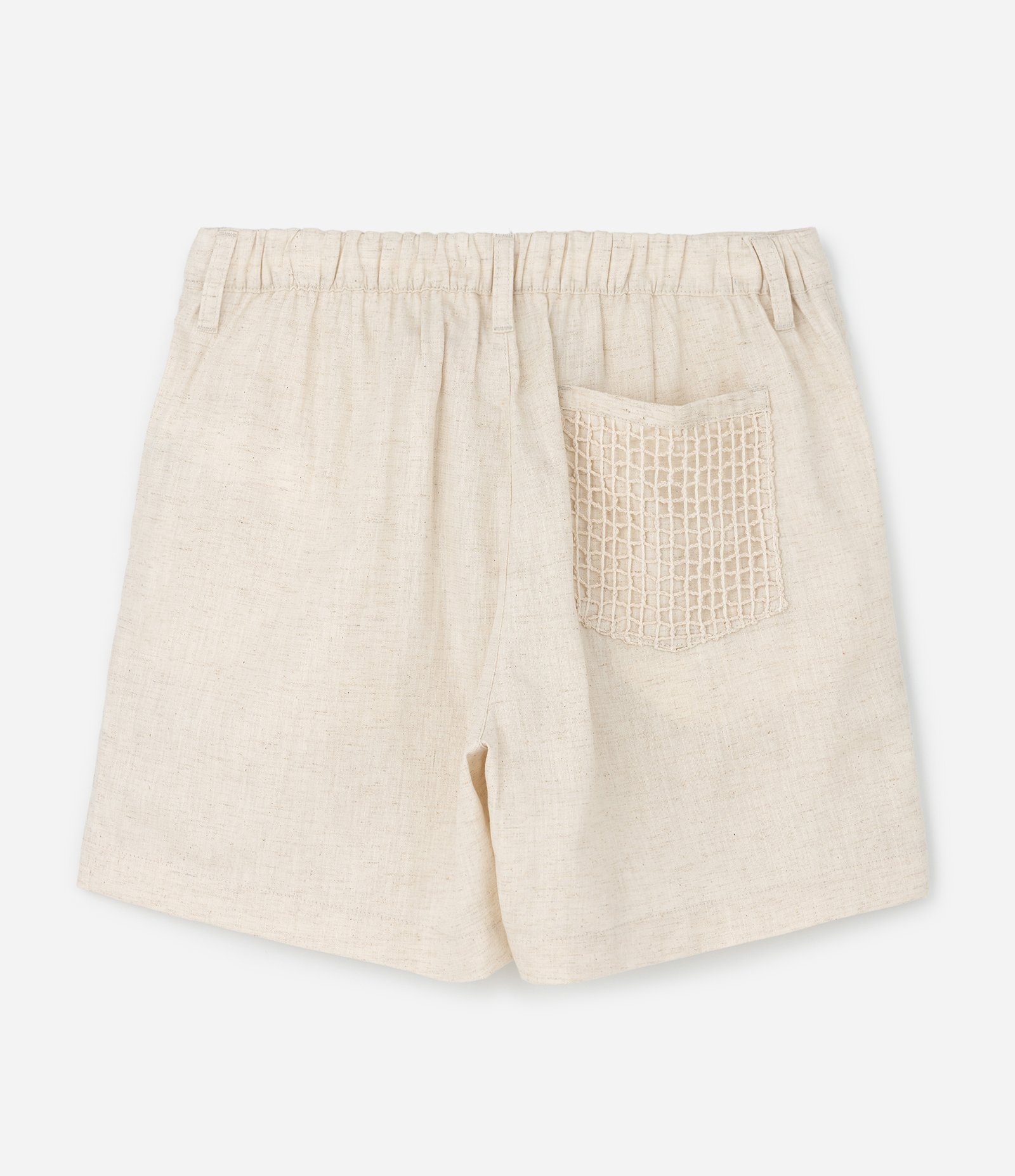 Bermuda em Viscolinho com Bolso Posterior Bege 6