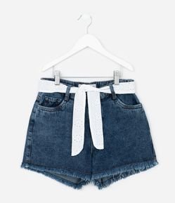 Short Jeans Infantil com Cinto de Broderie - Tam 5 a 10 Anos