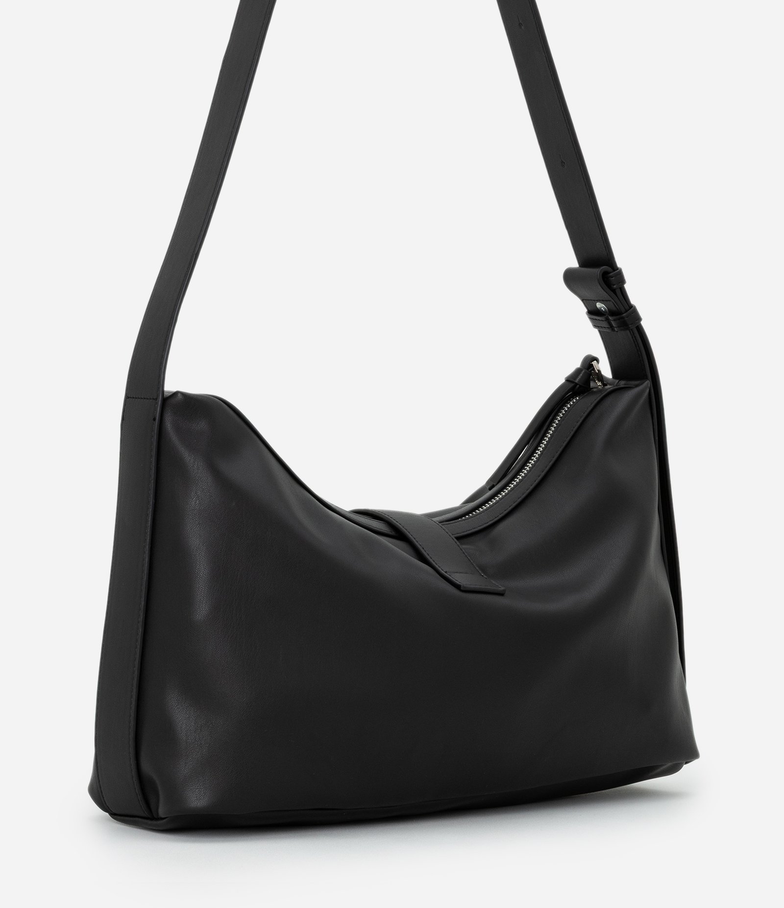 Bolsa Hobo em PU com Detalhe em Fivela Preto 3