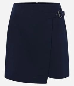 Short Saia Alfaiatado em Viscose com Transpasse Afivelado