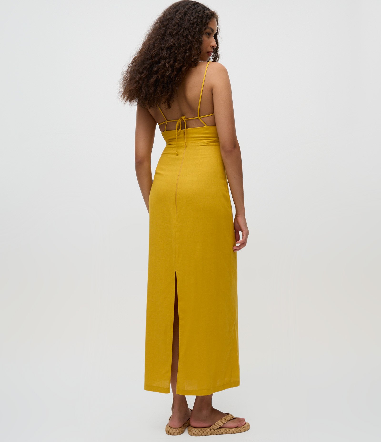 Vestido Long Midi em Viscolinho com Fenda Amarelo 4
