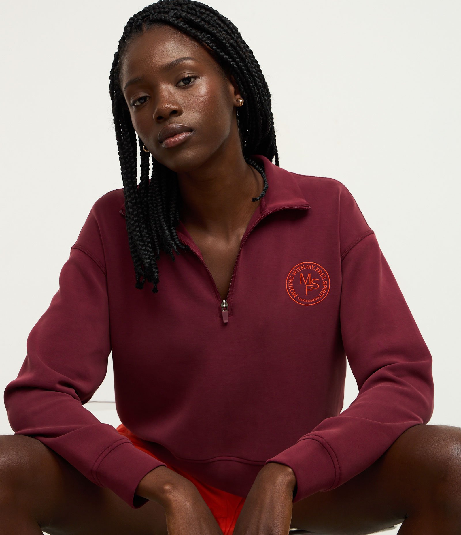 Casaco Esportivo em Modal com Gola Alta e Zíper Vermelho 1