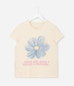 Camiseta Infantil com Estampa Flor Bloom Eggnog - Tam 5 a 14 Anos