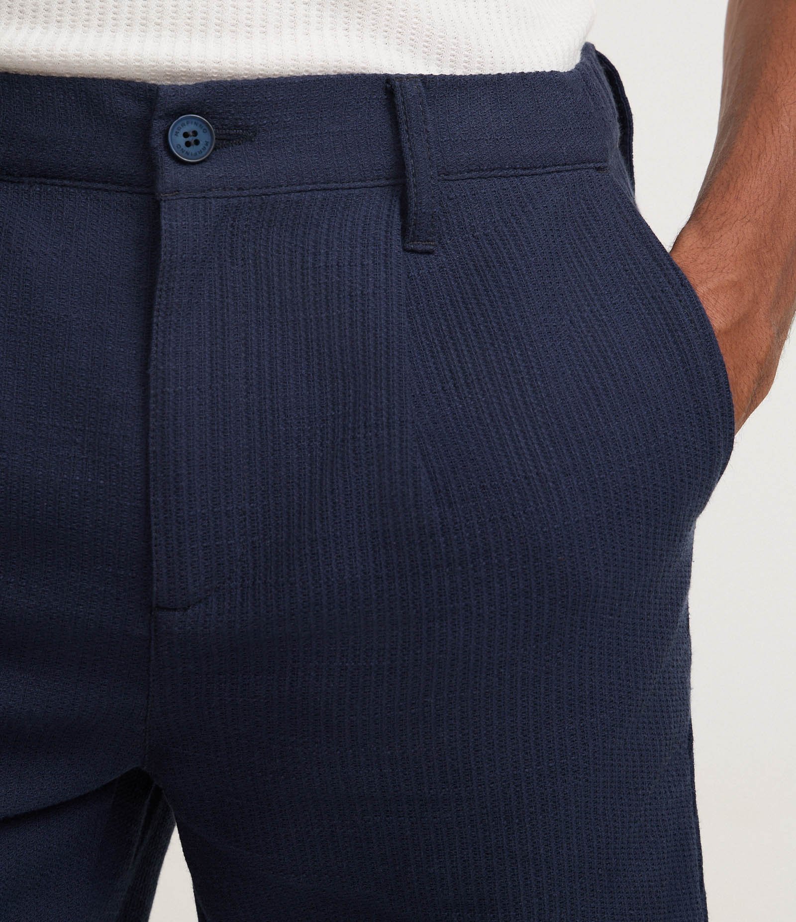 Bermuda Texturizada em Algodão com Amarração e Bolsos Azul 3